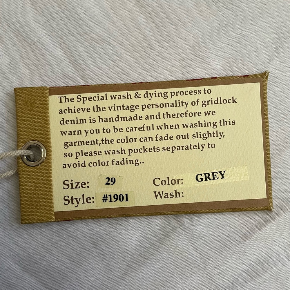 Women’s Gray Jeans - Classic Flare Style. Size 29. New NWT - Picture 9 of 12